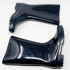 Time and Tru Black Rubber Rain Boots